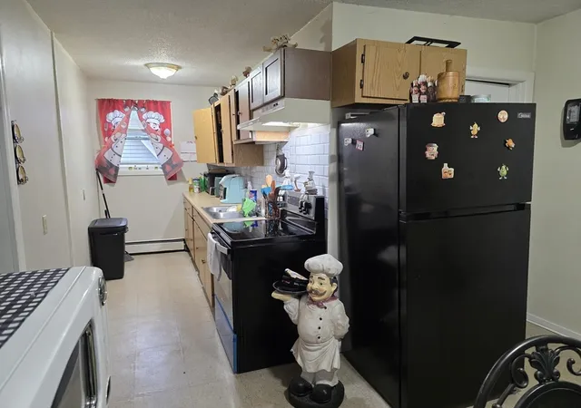 4th image of 4 Home St, Worcester, MA 01609 | MLS# 73524896