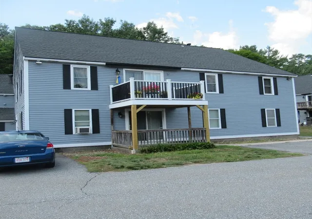3rd image of 14 Lantern Lane #7, Dracut, MA 01826 | MLS# 73567935