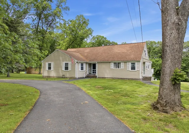 Homes for sale in Lynnfield, MA | 505 Lowell Street, Lynnfield, MA 01940 | MLS# 73529167
