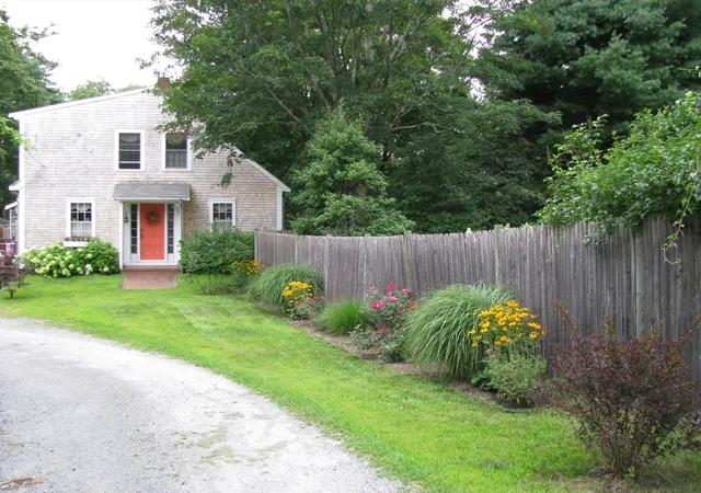 10th image of 96 Summer St, Kingston, MA 02364 | MLS# 73542750