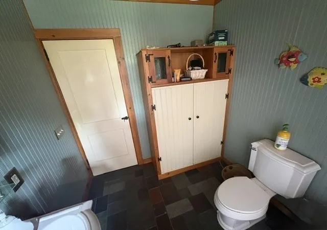 4th image of 96 Summer St, Kingston, MA 02364 | MLS# 73542750