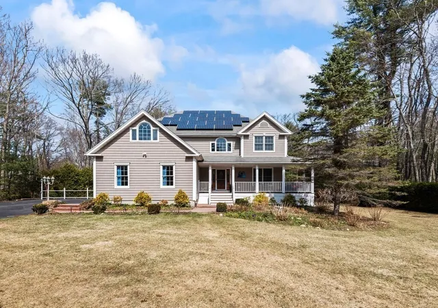 Photo 2 of Sale Pending at 9 Santom St, Auburn, MA 01501 | MLS# 73494209 | Listing updated on 2026-04-08