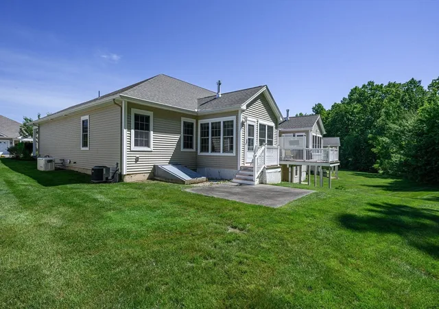 Homes for sale in Wilbraham, MA | 77 Cherry Dr #77, Wilbraham, MA 01095 | MLS# 73532545