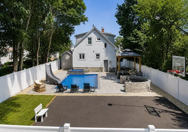 2nd image of 141 143 Field St, New Bedford, MA 02740 | MLS# 73556918