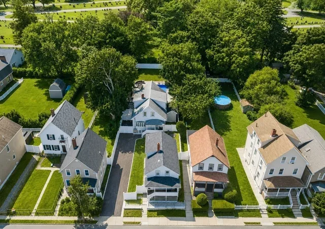 34th image of 141 143 Field St, New Bedford, MA 02740 | MLS# 73556918