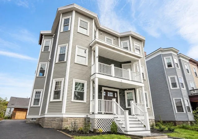 2nd image of 679 Columbia, Dorchester, MA 02125