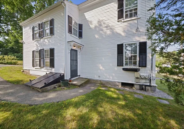 Homes for sale in Hingham, MA | 196 S St, Hingham, MA 02130