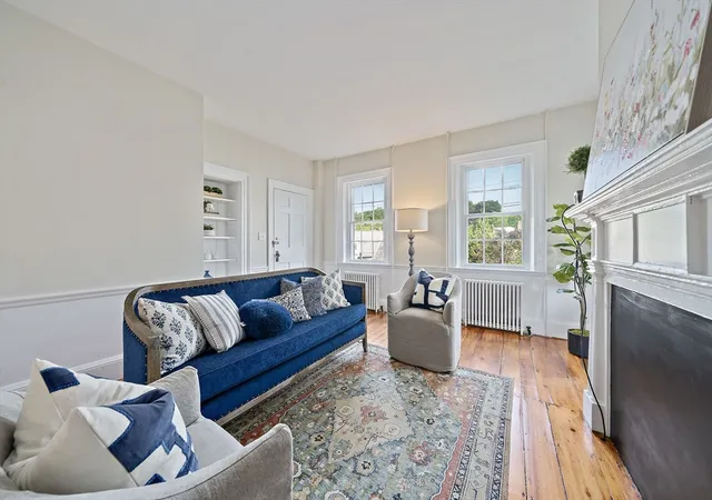 Homes for sale in Hingham, MA | 196 S St, Hingham, MA 02130