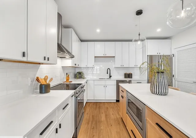 4th image of 20 Audubon Way #208, Canton, MA 02021 | MLS# 73570296