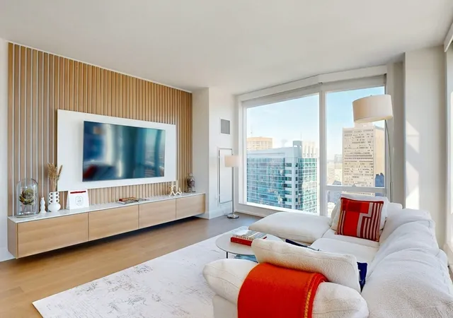 2nd image of 240 Devonshire St #U3912, Boston, MA 02110 | MLS# 73549066