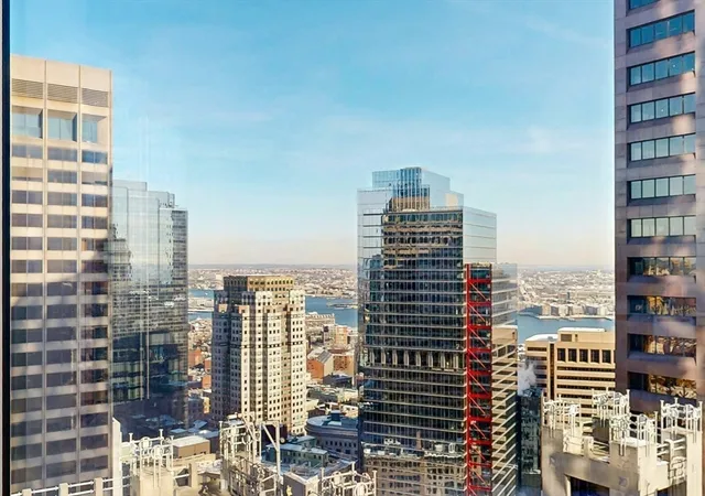 3rd image of 240 Devonshire St #U3912, Boston, MA 02110 | MLS# 73549066