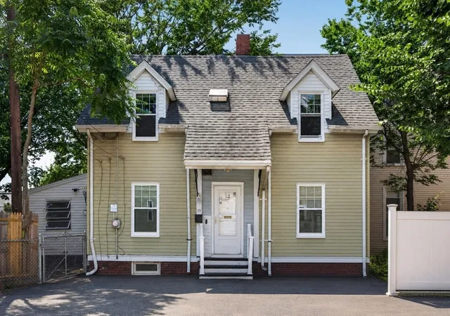 1st image of 19 Huss Court, Lynn, MA 01905 | MLS# 73553585