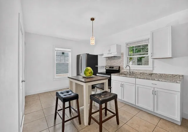 Photo 4 of Sale Pending at 19 Huss Ct, Lynn, MA 01905 | MLS# 73553585 | Listing updated on 2026-08-11