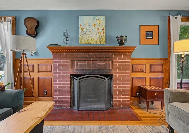 5th image of 66 Glendale St, Easthampton, MA 01027 | MLS# 73567293