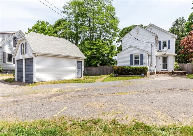 Homes for sale in Taunton, MA | 6 Parkin Ct, Taunton, MA 02780 | MLS# 73536617