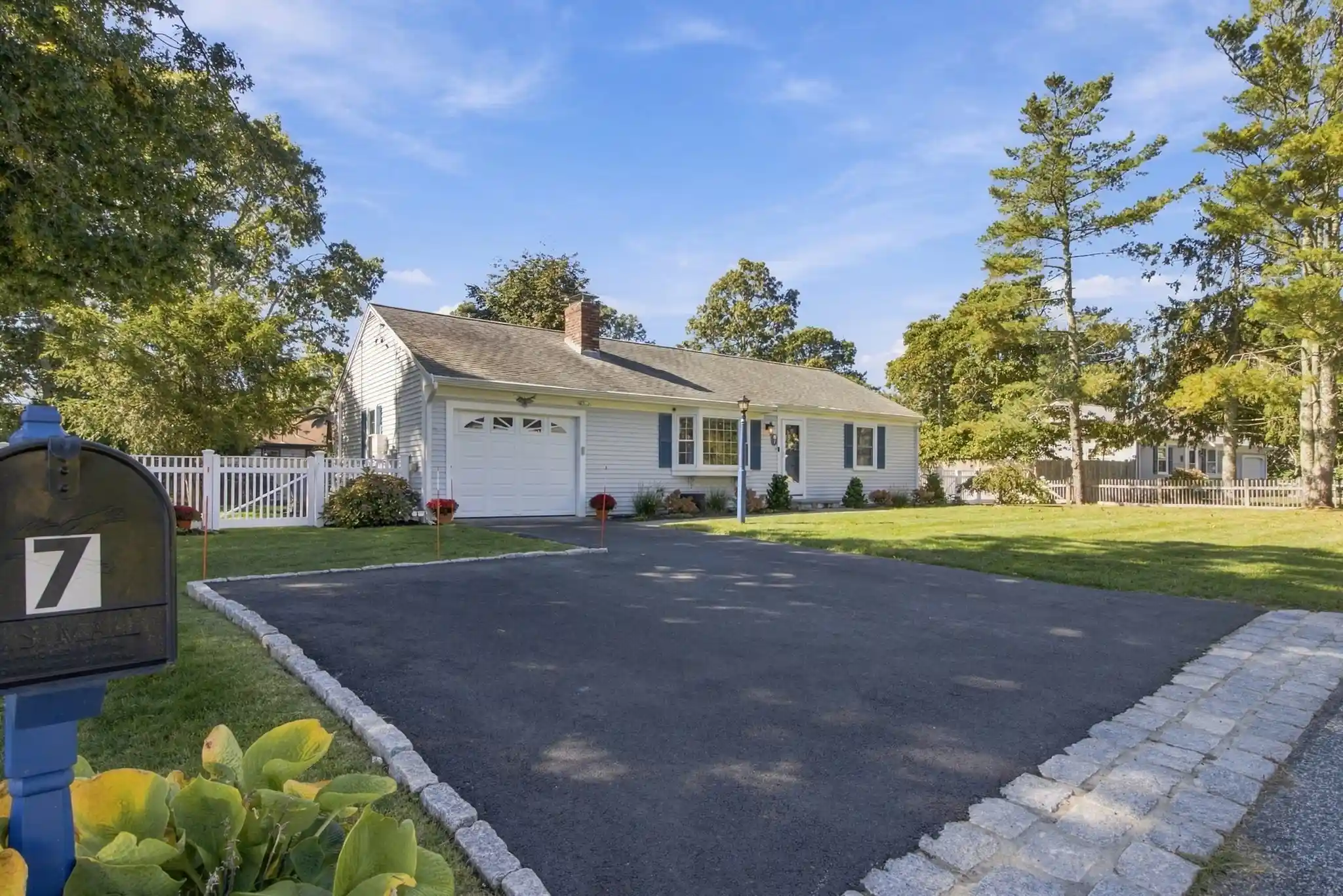 Photo 1 of Single family home for sale at 7 Spinning Brk Rd, South Yarmouth, MA 02664 | MLS# 73592085 | Listing updated on 2026-10-21