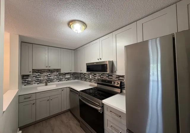 Homes for sale in Hudson, MA | 200 Manning St #19C, Hudson, MA 01749 | MLS# 73524205