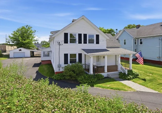 Homes for sale in Westfield, MA | 17 Clark St, Westfield, MA 01085 | MLS# 73533905