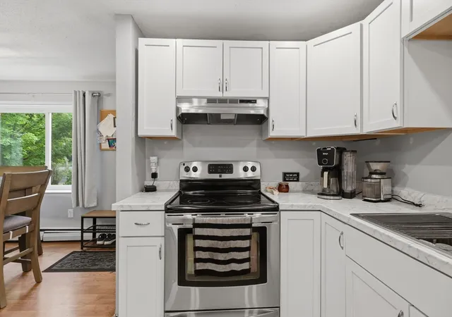 Listing Photo 5 - Condo for sale in building located at 172 Ayer Rd, Shirley, MA 01464 - Unit #A