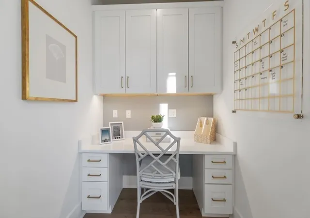 5th image of 8 Shoreline Dr #11, Hudson, MA 01749 | MLS# 73292562