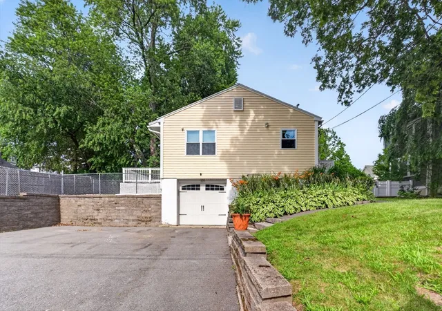 Photo 3 of Sale Pending at 119 High St, North Andover, MA 01845 | MLS# 73547223 | Listing updated on 2026-09-02