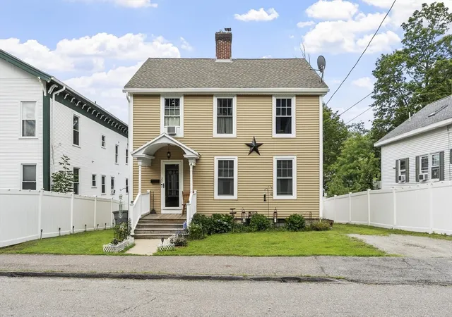 1st image of 27 Cedar St, Gardner, MA 01440 | MLS# 73550528