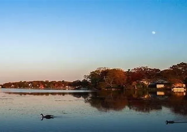 1st image of 53 Morningside Path, East Weymouth, MA 02189 | MLS# 73394715