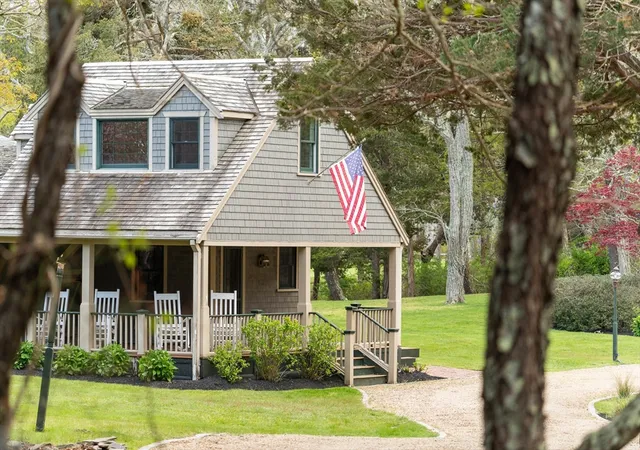 3rd image of 15 Tamarack Lane, Oak Bluffs, MA 02557 | MLS# 73522816