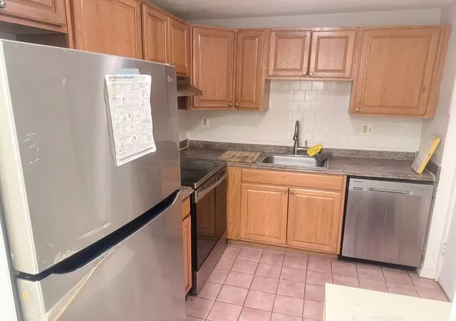 Homes for sale in Weymouth, MA | 215 Winter St #2f, Weymouth, MA 02188 | MLS# 73537005