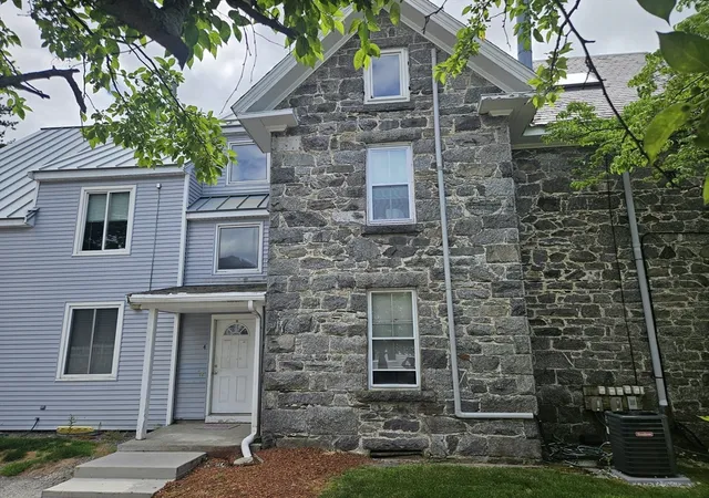 Homes for sale in Lowell, MA | 325 Mammoth Road #1, Lowell, MA 01854 | MLS# 73539813