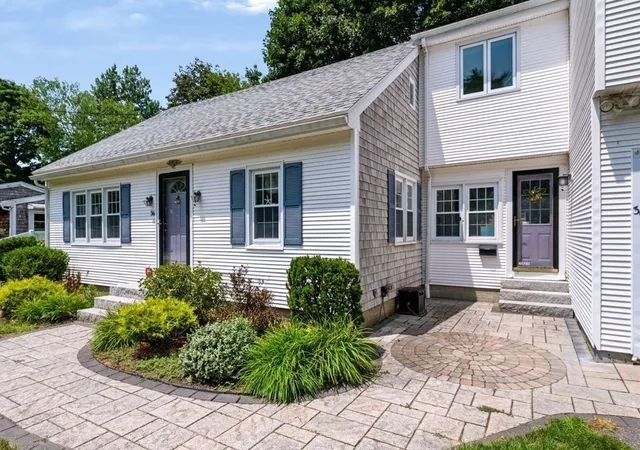 4th image of 36 Myrtle Avenue, Newburyport, MA 01950 | MLS# 73553418