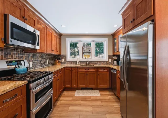 5th image of 36 Myrtle Avenue, Newburyport, MA 01950 | MLS# 73553418
