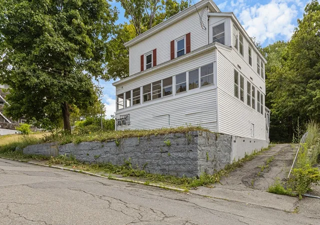 3rd image of 9 Martel St, Fitchburg, MA 01420 | MLS# 73554799