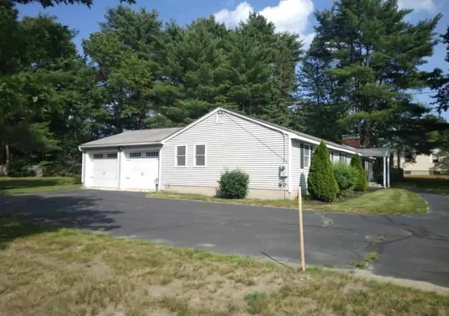 Homes for sale in Pepperell, MA | 42 Lowell Rd, Pepperell, MA 01463 | MLS# 73527237