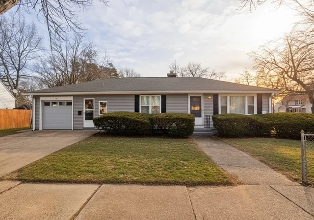 Homes for sale in Springfield, MA | 147 Bowles Park, Springfield, MA 01104 | MLS# 73464751