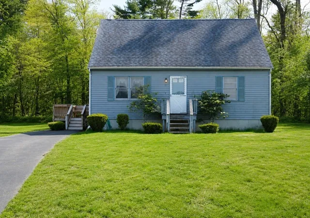 2nd image of 83 Sherborne Street, East Taunton, MA 02718 | MLS# 73519251