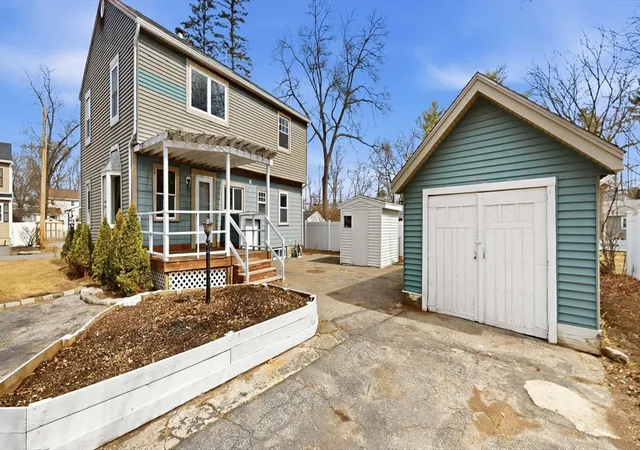 4th image of 6 Balsamwood Ave, Billerica, MA 01821 | MLS# 73497548