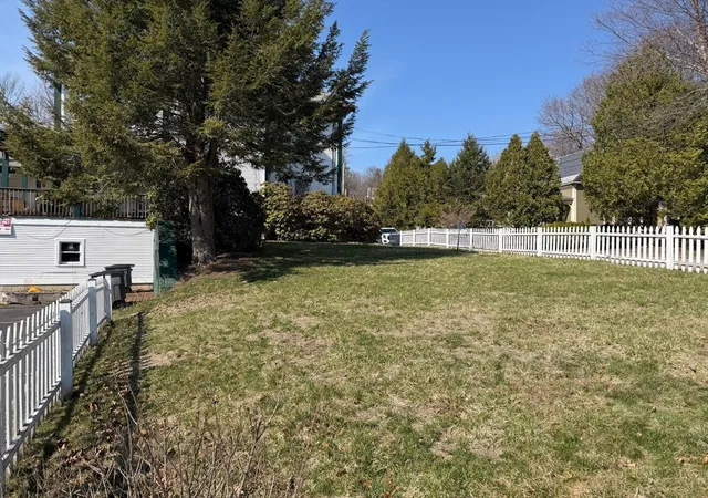 Homes for sale in Gardner, MA | 35 Cedar St #2, Gardner, MA 01440 | MLS# 73499921