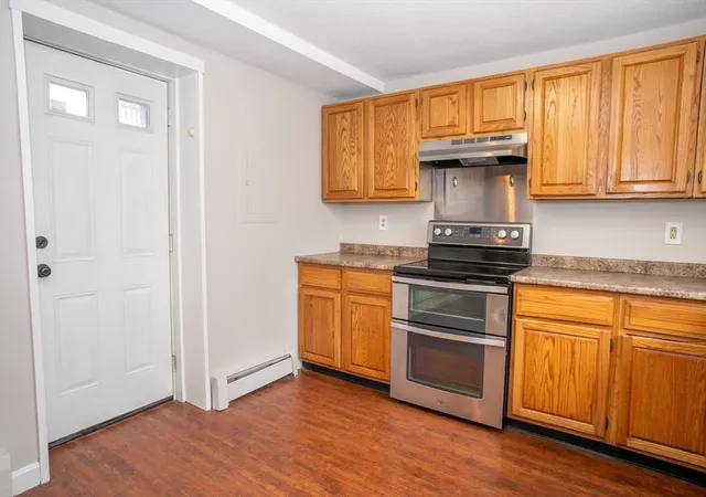 Homes for sale in Gardner, MA | 35 Cedar St, Gardner, MA 01440