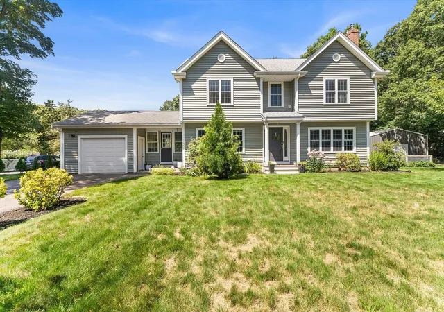 Photo 1 of Sale Pending at 33 S Walnut St, Mansfield, MA 02048 | MLS# 73561818 | Listing updated on 2026-09-02