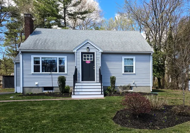 Homes for sale in Stoughton, MA | 29 Anderson, Stoughton, MA 02072 | MLS# 73514316