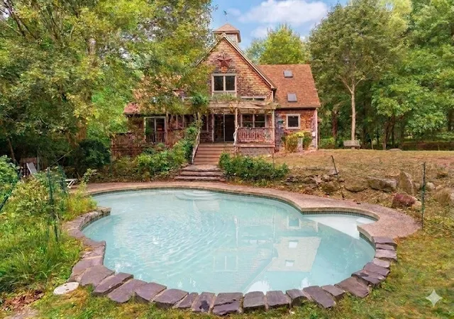 Photo 3 of Sale Pending at 225 Westford St, Chelmsford, MA 01824 | MLS# 73569731 | Listing updated on 2026-10-05