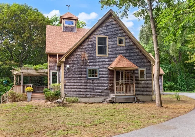 Photo 3 of Sale Pending at 225 Westford St, Chelmsford, MA 01824 | MLS# 73569731 | Listing updated on 2026-10-05