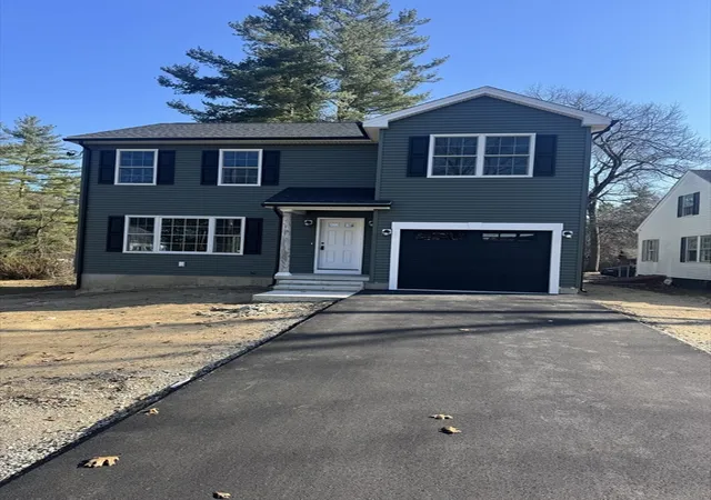 1st image of 147 Parkerview St, Springfield, MA 01129 | MLS# 73531189