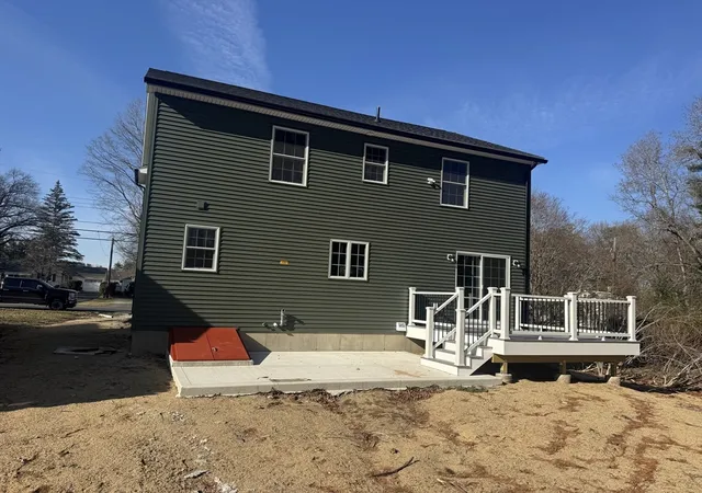2nd image of 147 Parkerview St, Springfield, MA 01129 | MLS# 73531189