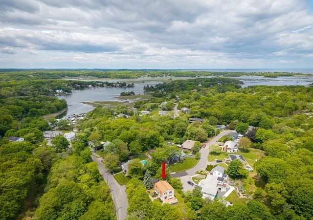 Homes for sale in Gloucester, MA | 17 Ferry Street, Gloucester, MA 01930 | MLS# 73534800