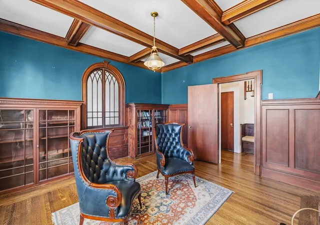 5th image of 293 Hawthorn St, New Bedford, MA 02740 | MLS# 73523582