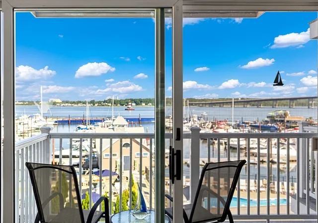 3rd image of 700 Shore Dr #1001, Fall River, MA 02721 | MLS# 73558212