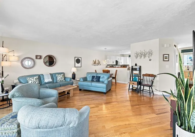 4th image of 700 Shore Dr #1001, Fall River, MA 02721 | MLS# 73558212