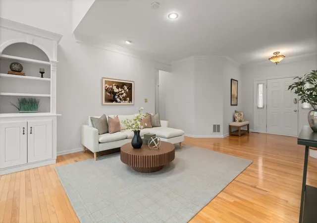 Photo 4 of Sale Pending at 4 Arbella Rd #4, Bedford, MA 01730 | MLS# 73514994 | Listing updated on 2026-05-27